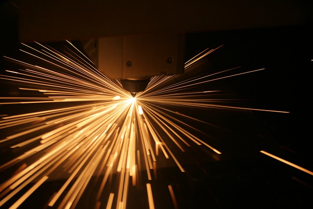 Kurs spawania laserowego pomoże Ci zdobyć stabilne zatrudnienie!